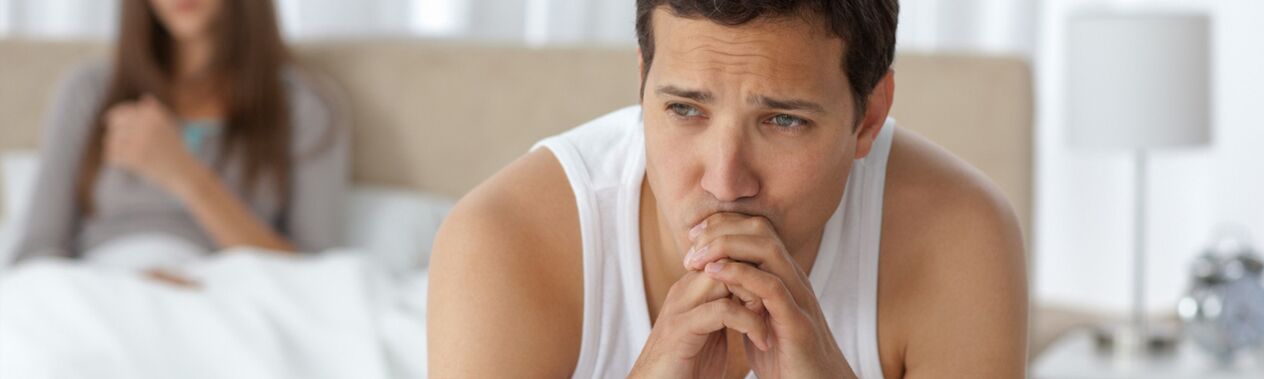 Un uomo affetto da prostatite